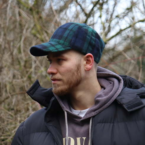 Trendy Tartan Baseball Cap: The Perfect Accessory for Style and Sun Protection