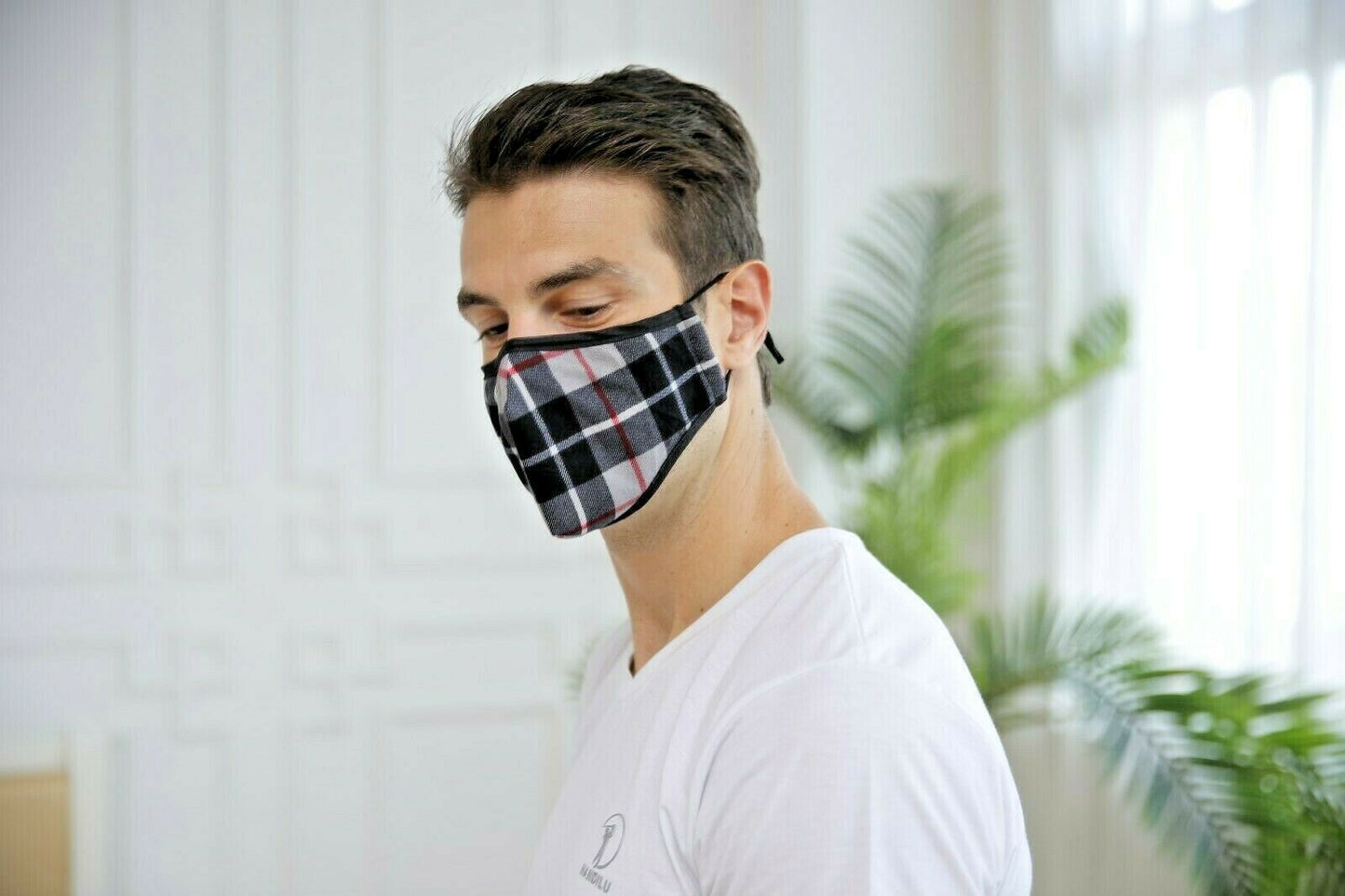 Masque facial tartan respirant traditionnel
